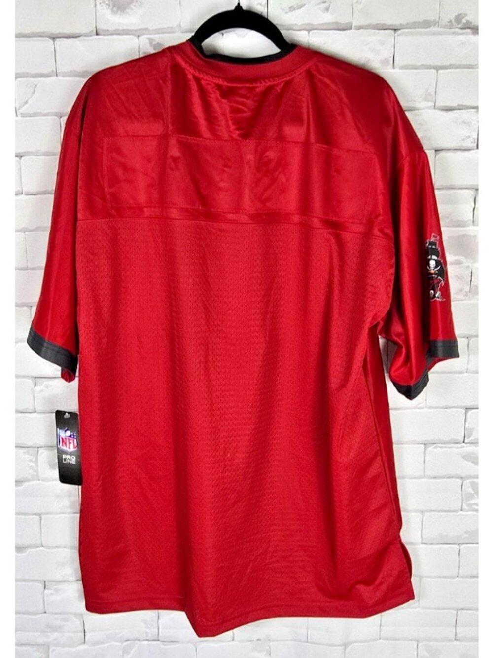 TB Buccaneers- Men's NFL Pro Line Blank Football Jersey NEW w/ Tags Large - Picture 2 of 4